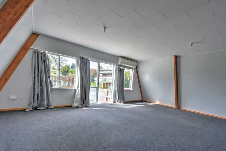 3a Talbot Street Gore Surrounds_12