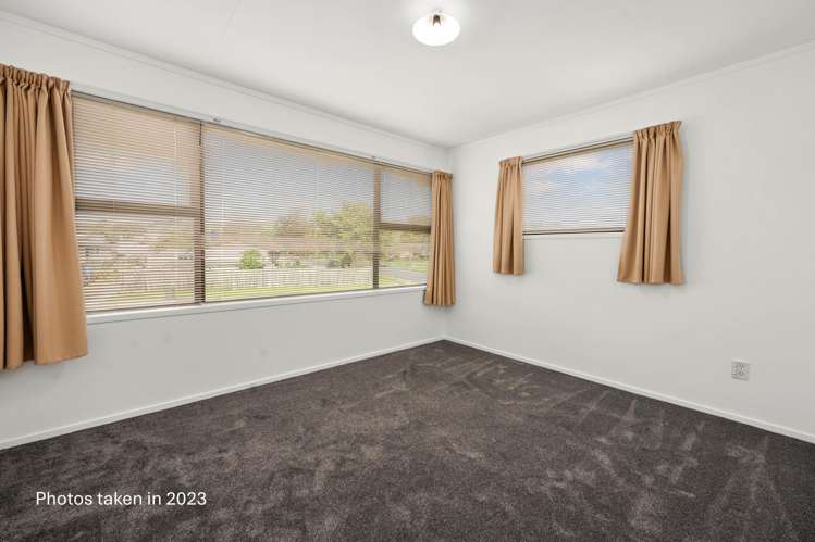 2 Thackeray Place Owhata_17