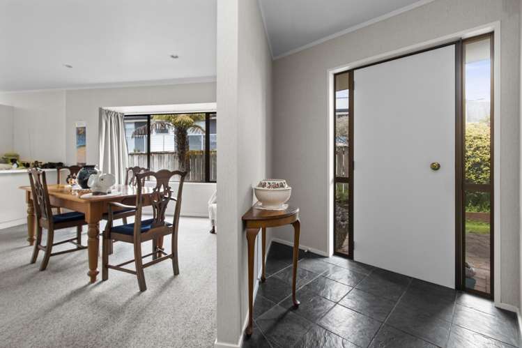 11 Kingsley Street 11373_5