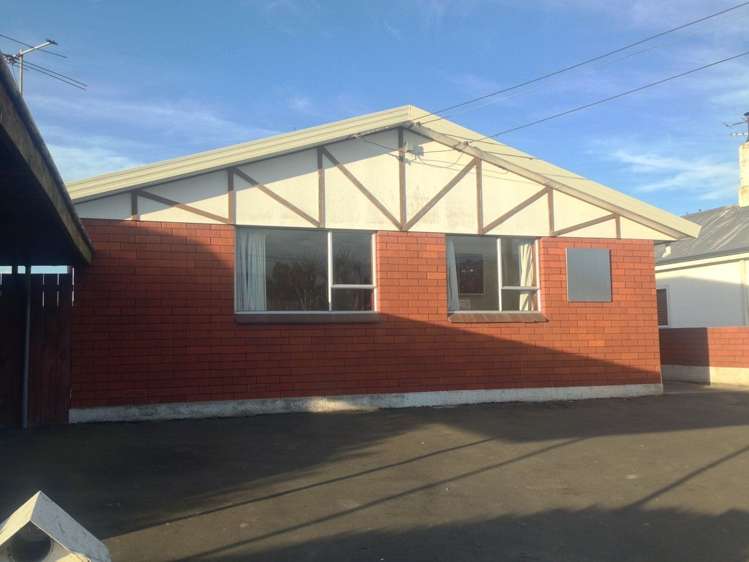 12a Baker Street Caversham_13