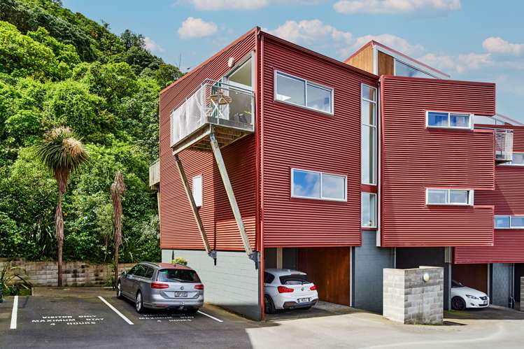 14/2 Onslow Road Khandallah_12