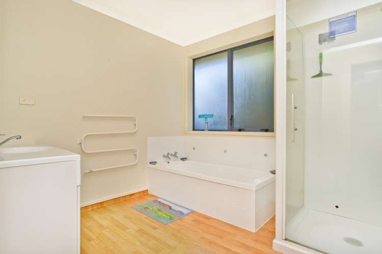 7 Earlswood Avenue Hamilton East_12