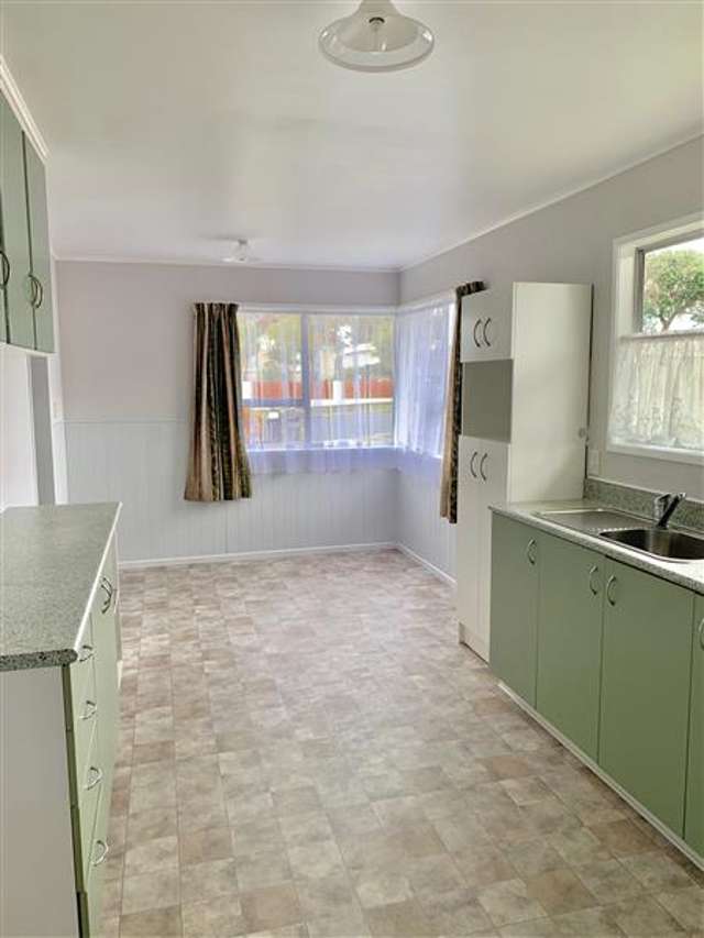 9 Panorama Drive Parahaki_2