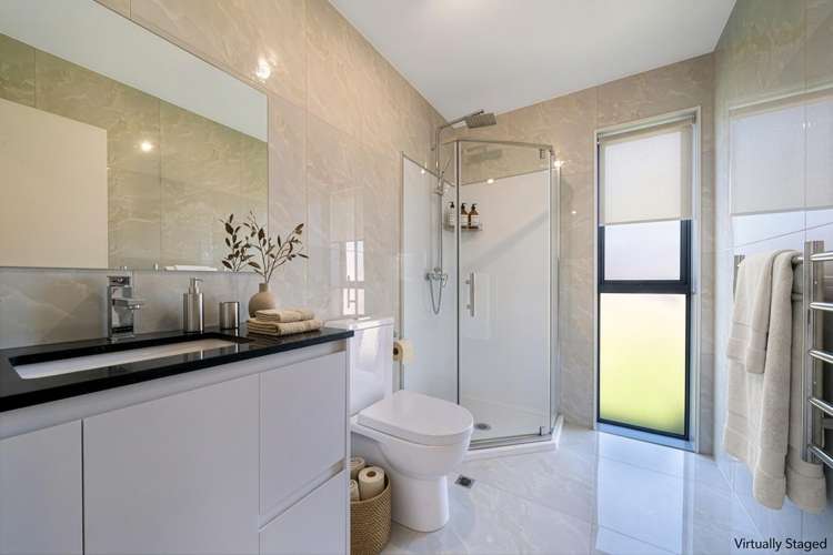 4035C Great North Road Glen Eden_12