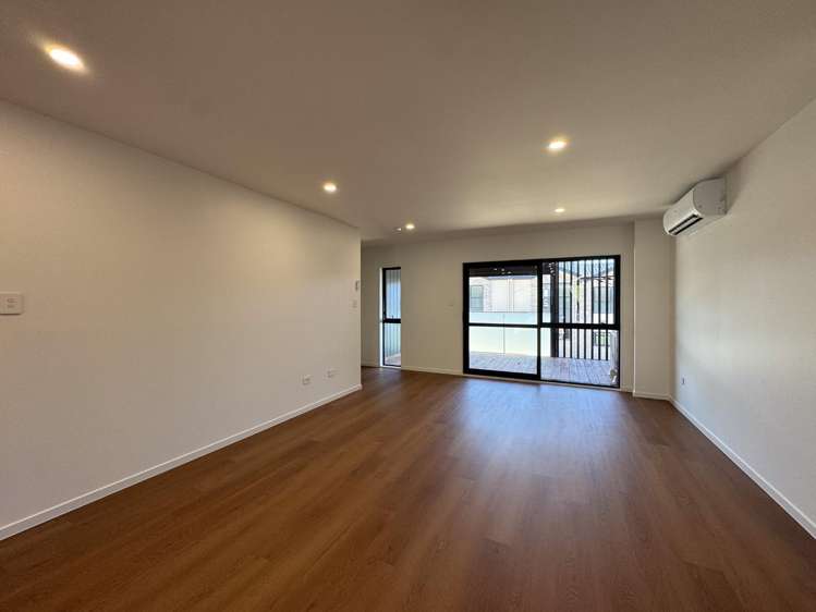 3/36 Roseman Avenue 10044_5
