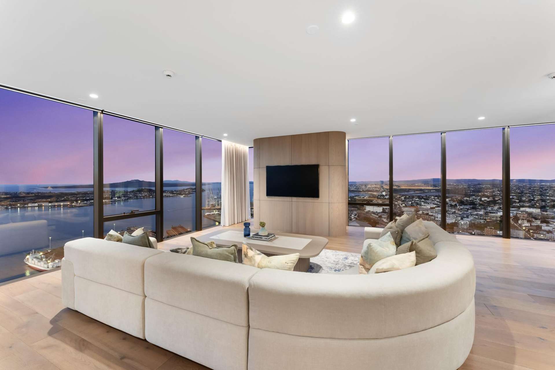 5302/10 Commerce Street Auckland Central_0