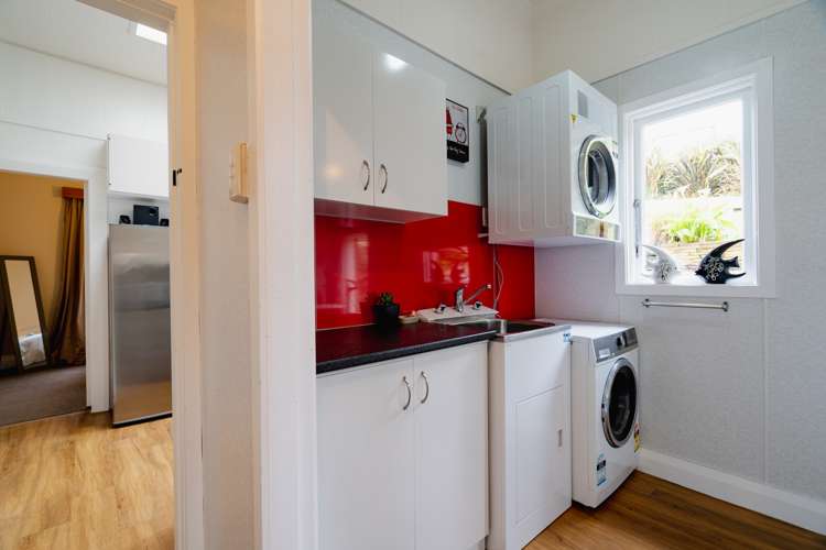 8 Highcliff Road Andersons Bay_18