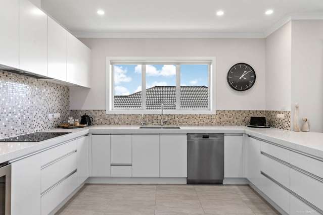 25 Catherine Mclean Road Pukekohe_4