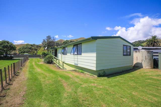 14 Rauparaha Street Marokopa_2