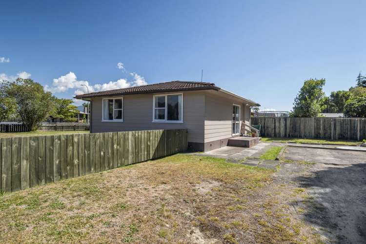 36 Clouston Crescent Fenton Park_14