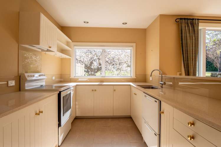 15 Fox's Rush Arrowtown_20