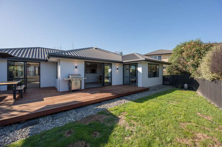 46 Ngawhatu Road Stoke_19