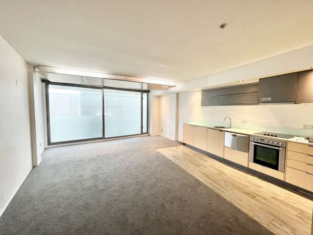 105/72-78 Tory Street 2185_1