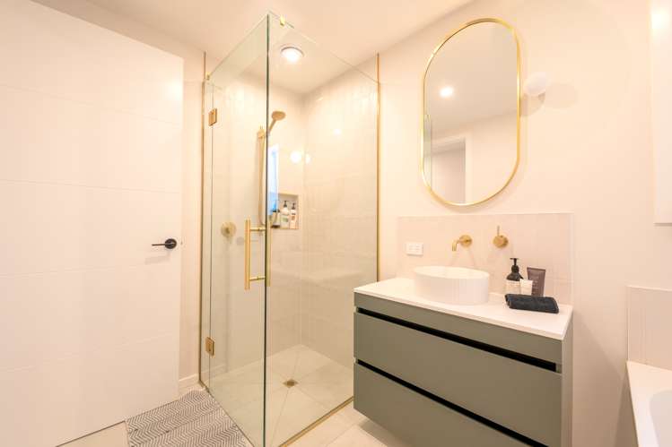 100a Lewis Street Gladstone_17