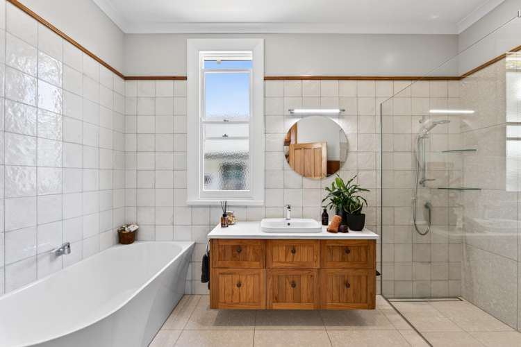 503 King Street South Hastings_15