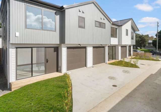 1/149 Tirimoana Road Te Atatu South_2