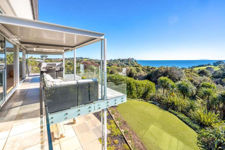 19 Victoria Road South Onetangi_15