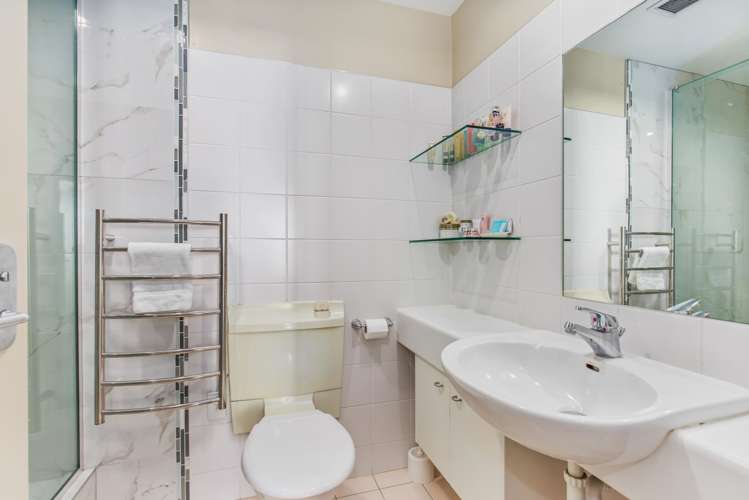 12b/205 Hobson Street Auckland Central_15