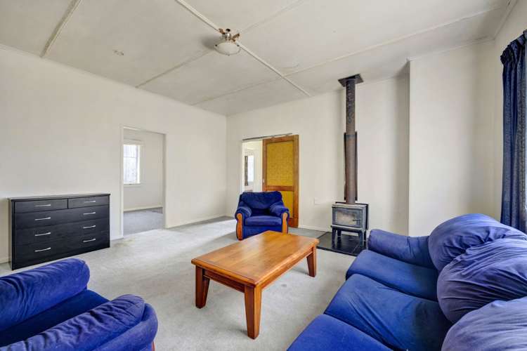 33 Ngatai Street Manaia_5