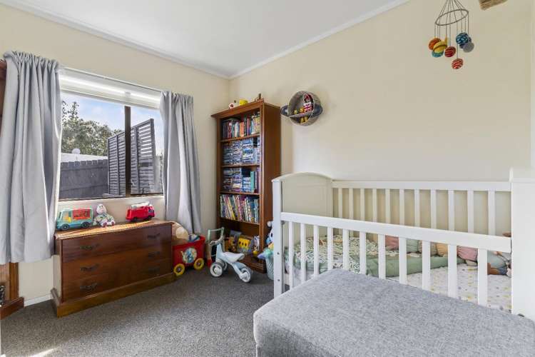 Unit 1/98 Barrys Road Glendene_9