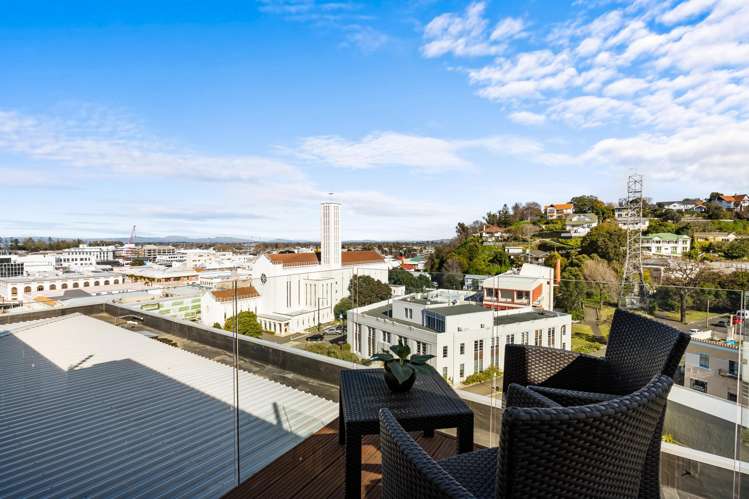 61/3 Shakespeare Road Napier South_17