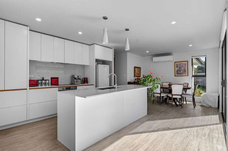 1 Te Akau Place One Tree Point_14