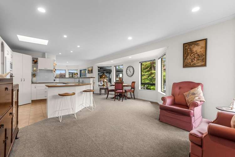 32 Bahamas Key Papamoa_3