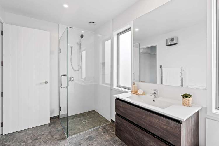 10 Crowder Street Lincoln_16