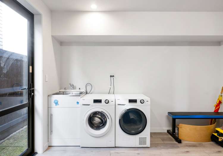 9 Trewern Avenue Chartwell_14