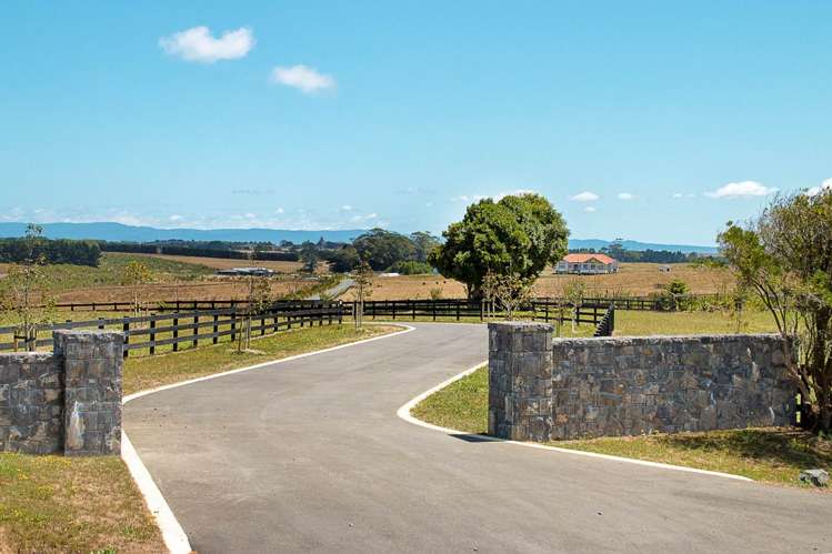 135 Batty Road Kingseat_4