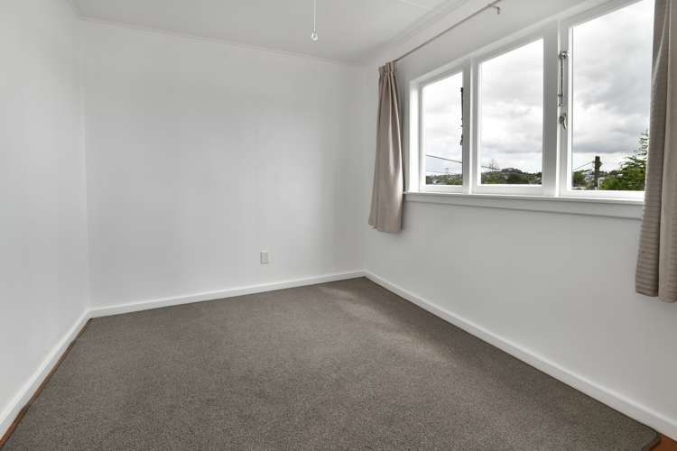 37a Kauri Road Stanmore Bay_12