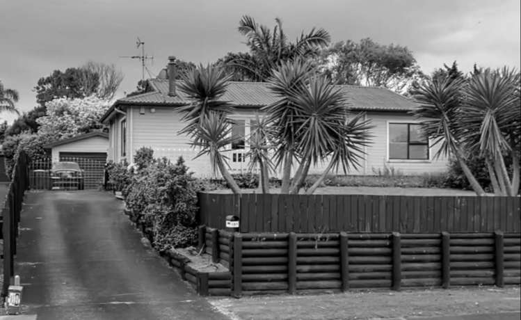185 Carnoustie Drive_0