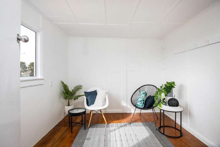 83 Hume Street Waitara_17