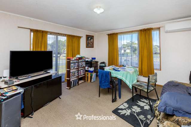 1/102 Pasadena Crescent Totara Park_4