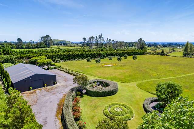 1918 Egmont Road Kaimiro_2