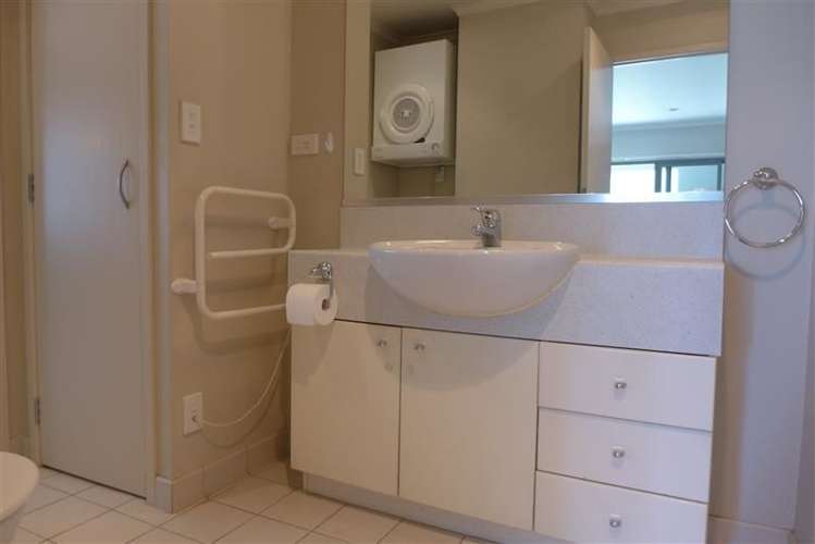 4a/1 Emily Place Auckland Central_11