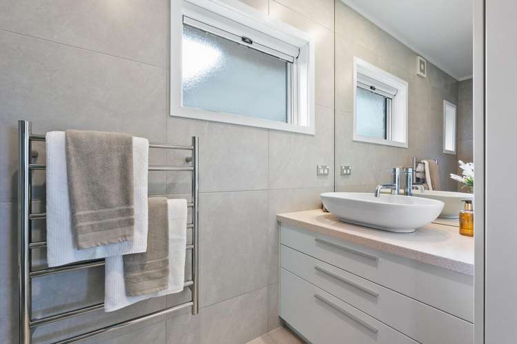 1/28a Ravenwood Drive Forrest Hill_10