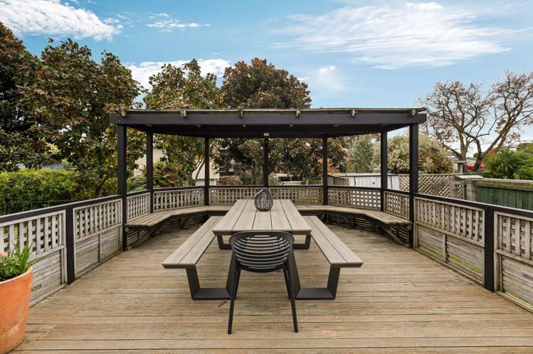 24 Ngarimu Crescent Taradale_21