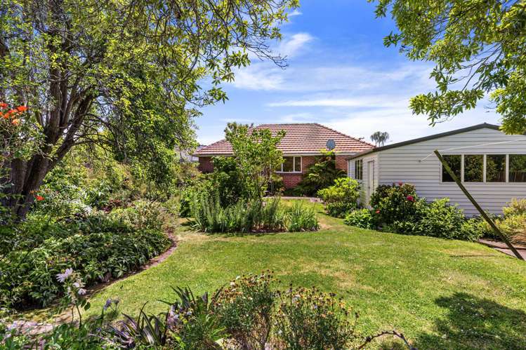 87 Aorangi Road Bryndwr_17