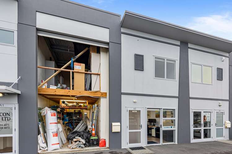 2/15 Lovell Court_4