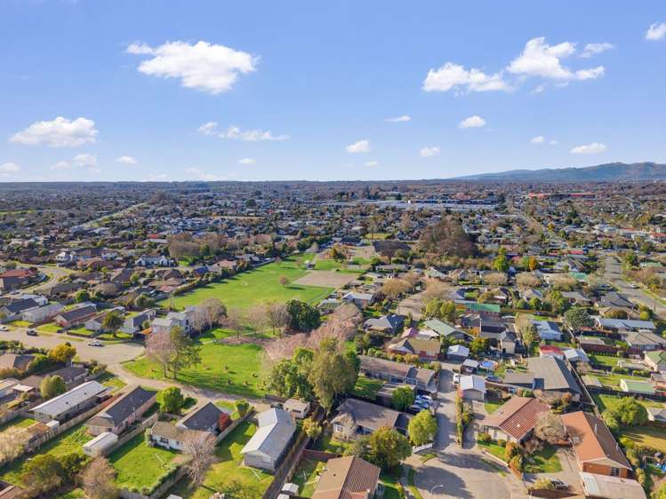 1 Quinton Place Bishopdale_32