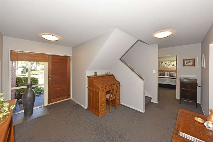 11 Thornwood Place Redwood_7