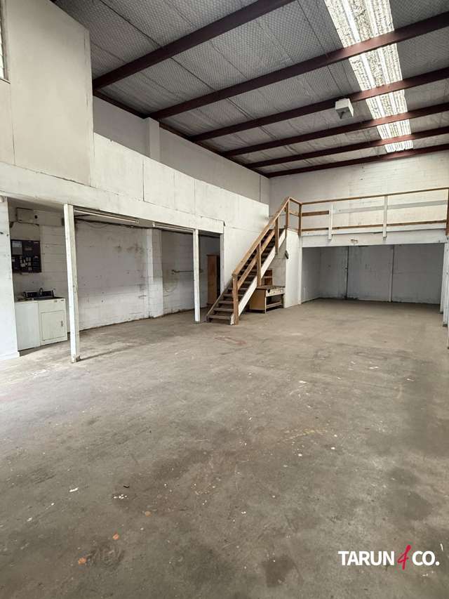 5/8 Ben Lomond Crescent Pakuranga Heights_1