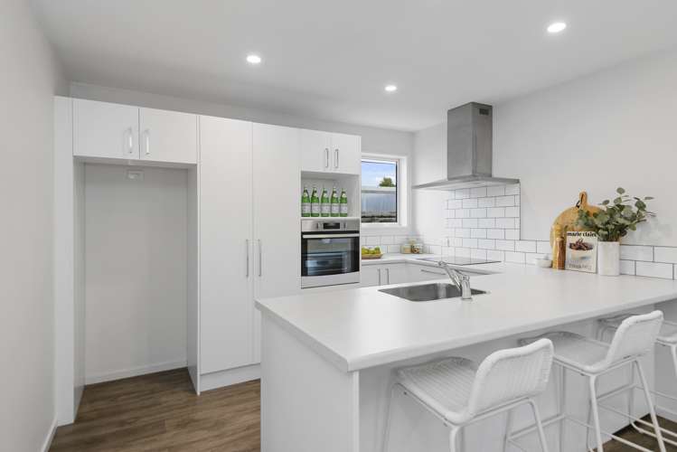 229a Geraldine Street Edgeware_9