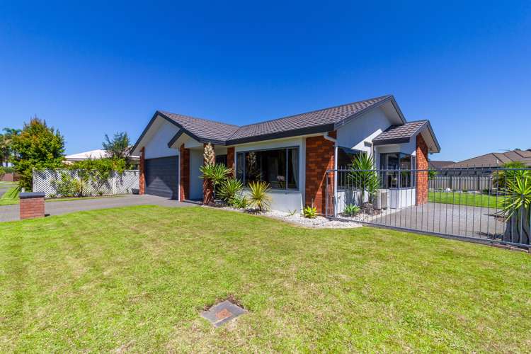 21 Kensington Drive Taradale_2