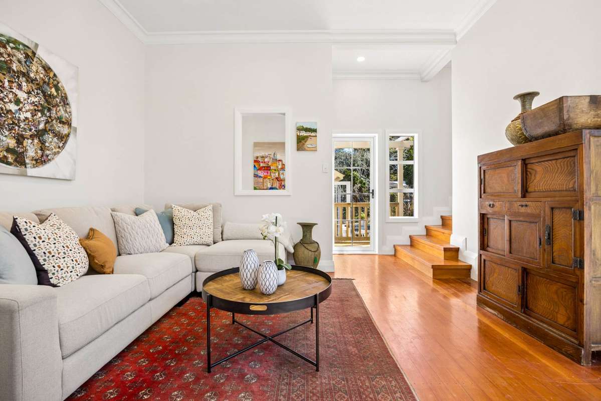 10 Hasbury Avenue_1