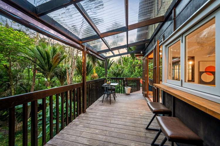 90 Laingholm Drive Laingholm_25