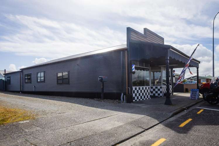 74 Hampden Street Hokitika_25