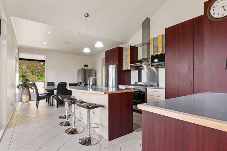 11 Gemini Place Kawaha Point_24