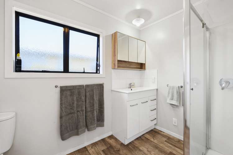 34 Robinson Avenue Holdens Bay_9